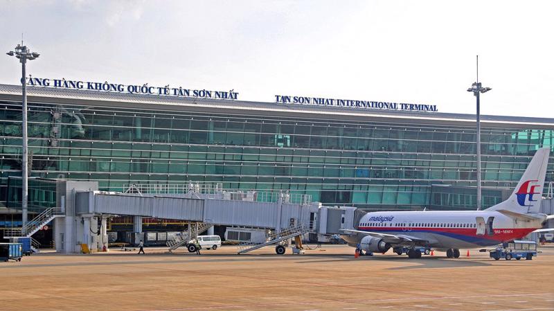 Tổng vốn đầu tư dự kiến để mở rộng sân bay Tân Sơn Nhất vào khoảng 25.000 tỷ đồng.