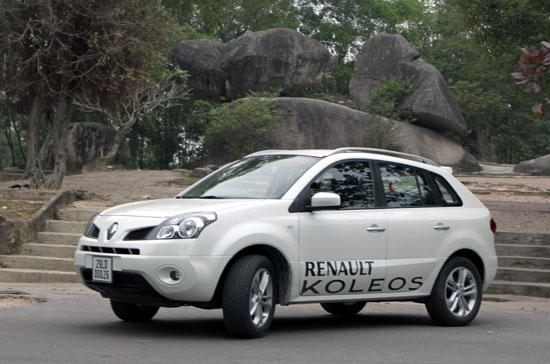 Hiện mẫu xe Koleos đang được Renault cung cấp với mức giá bán lẻ đã bao gồm thuế giá trị gia tăng là 1,429 tỷ đồng.