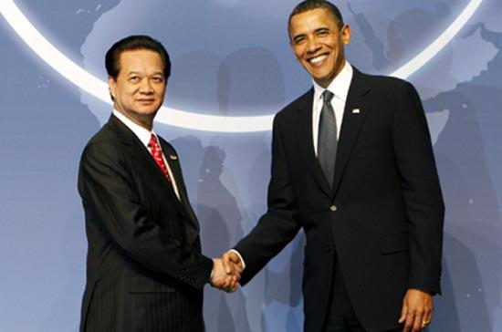 Tổng thống Hoa Kỳ Obama đón tiếp Thủ tướng Nguyễn Tấn Dũng đến dự hội nghị - Ảnh: TTXVN.