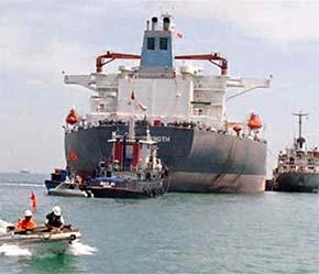 Đội ngũ sỹ quan thuyền viên Việt Nam không nên chỉ dừng ở việc đảm bảo phục vụ đội tàu quốc gia, mà còn phải vươn ra phục vụ xuất khẩu cho thị trường thuyền viên thế giới - Ảnh: TT.