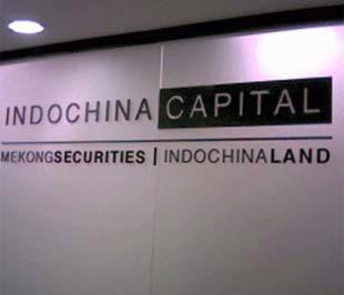Giữa tháng 1/2009, hơn 22 tháng sau ngày niêm yết, Hội đồng Quản trị Indochina Capital, trước sức ép của cổ đông, đã ra thông báo về việc cơ cấu lại cổ phiếu công ty.