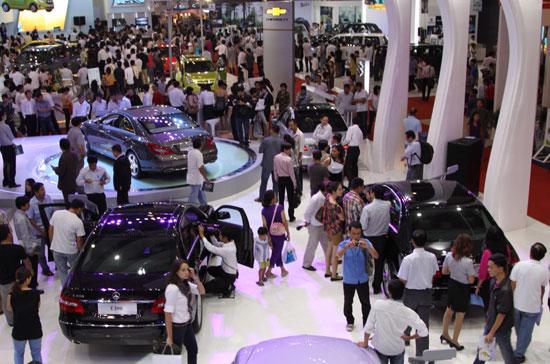 Tất cả các mẫu xe thuộc diện giảm giá đều được Mercedes-Benz Việt Nam lắp ráp trong nước - Ảnh: Đức Thọ.