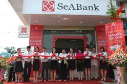 SeABank khai trương điểm giao dịch mới tại Sóc Sơn, Hà Nội.