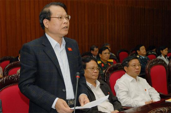 Bộ trưởng Bộ Tài chính Vũ Văn Ninh phát biểu trước Quốc hội, sáng 2/11 - Ảnh: CTV.