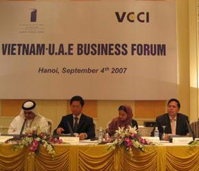 Diễn đàn doanh nghiệp Việt Nam - Tiểu vương quốc Arab diễn ra tại Hà Nội ngày 4/9.