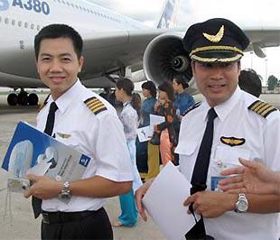 Ngành hàng không Việt Nam đang thiếu nhiều phi công.