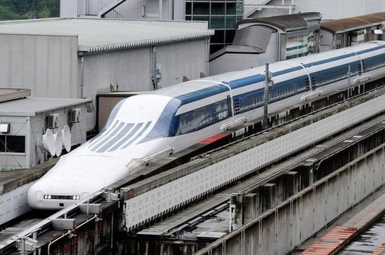Nhật Bản đang thúc đẩy xuất khẩu công nghệ Shinkansen ra nước ngoài - Ảnh: Getty.