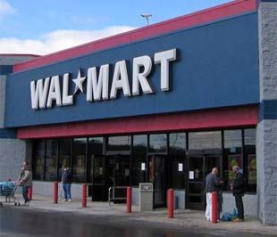 Wal-Mart hiện có hơn 4.000 cửa hàng tại Mỹ và hơn 3.000 cửa hàng tại 13 quốc gia.