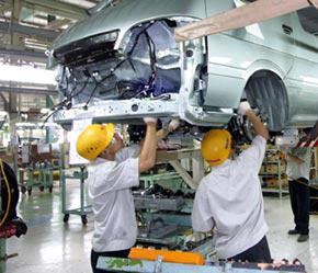 Công nghiệp hỗ trợ sản xuất và lắp ráp ôtô sẽ là một trong 5 nhóm ngành công nghiệp hỗ trợ được ưu tiên phát triển - Ảnh: Việt Tuấn.