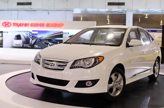 Hyundai Avante 1.6 ra mắt tại AutoExpo Sài Gòn 2010 - Ảnh: Hoàng Trần.