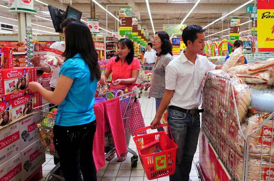 Chỉ riêng nhóm hàng ăn và dịch vụ ăn uống đã đóng góp vào mức tăng chung tháng này của Hà Nội trên 1,3%.