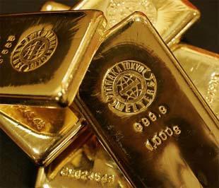 Những nhân tố nào sẽ tác động đến giá vàng trong năm 2009 và dự báo xu hướng giá trong dài hạn sẽ thế nào? - Ảnh: Reuters.