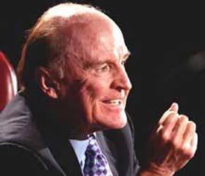 Tuy bị một số ý kiến phê bình phong cách lãnh đạo của ông, Jack Welch vẫn được coi là CEO thành công nhất - Ảnh: AFP.