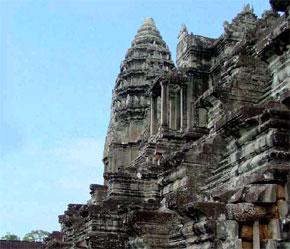 Angco Wat, một trong những thắng cảnh nổi tiếng ở Campuchia.