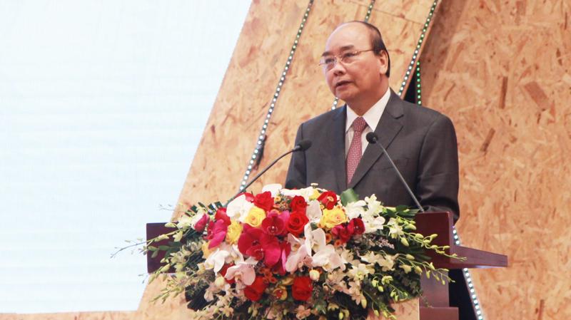 Thủ tướng Chính phủ Nguyễn Xuân Phúc phát biểu tại diễn đàn. Ảnh - Tống Giáp. 