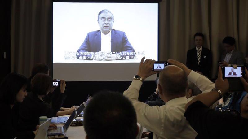 Carlos Ghosn trong video được phát tại một cuộc họp báo ở Tokyo ngày 9/4 - Ảnh: Bloomberg.