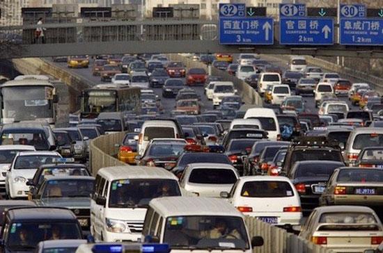 Bắc Kinh đang cố gắng giảm bớt nạn tắc đường.