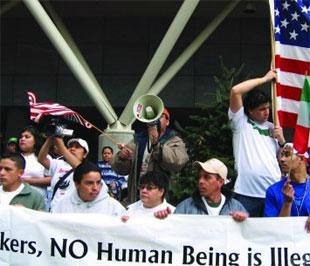 Biểu tình chống việc trục xuất người nhập cư bất hợp pháp tại Mỹ.