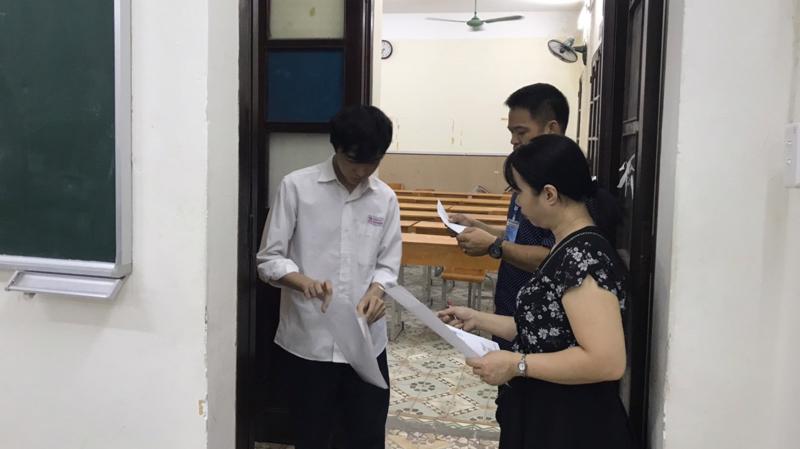 Thí sinh dự thi bài thi tổ hợp Khoa học xã hội trong ngày thi cuối cùng, 27/6. Ảnh minh họa: N.Dương. 