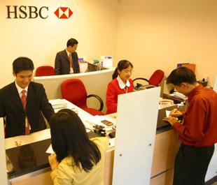 HSBC hy vọng trở thành ngân hàng nước ngoài đầu tiên đưa ngân hàng con vào hoạt động tại Việt Nam - Ảnh: Việt Tuấn.