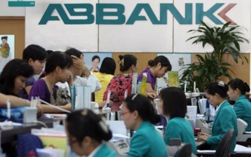 Giao dịch tại ABBank.<br>