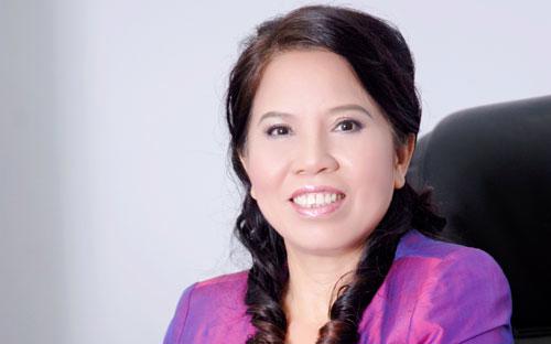 Bà Ninh Thị Ty, Chủ tịch Hội đồng Quản trị Công ty Cổ phần May Hồ Gươm.