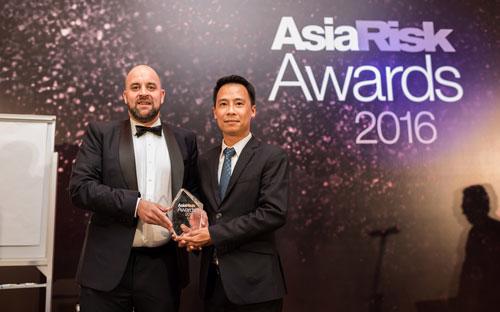 Giải thưởng Asia Risk là giải thưởng thường niên, uy tín của tạp chí Asia Risk trao tặng cho các tổ chức tài chính tại khu vực Châu Á - Thái Bình Dương nhằm ghi nhận những thành tựu và sáng tạo tốt nhất trong lĩnh vực phái sinh và quản trị rủi ro tại khu vực.