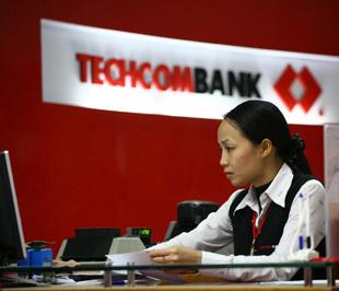 Techcombank công bố tính đến hết tháng 5/2009, lợi nhuận trước thuế của ngân hàng đạt 789 tỷ đồng (sau khi đã trích đủ dự phòng) - Ảnh: Việt Tuấn.