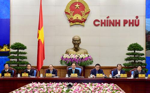 Thủ tướng Nguyễn Tấn Dũng chủ trì phiên họp trực tuyến cuối năm của Chính phủ với các địa phương, sáng 28/12.<br>