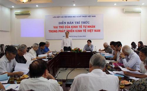 Diễn đàn Vai trò của kinh tế tư nhân trong phát triển kinh tế Việt Nam diễn ra ngày 4/10.
