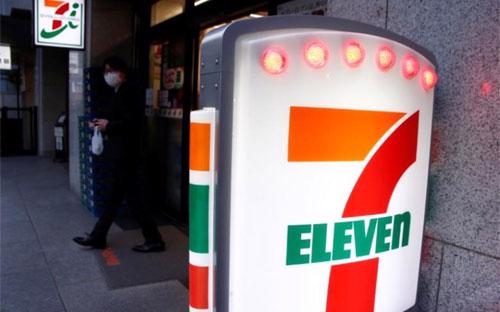Một cửa hàng của 7-Eleven - Ảnh: Reuters.<br>