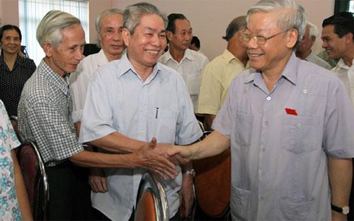 Tổng bí thư Nguyễn Phú Trọng có buổi tiếp xúc với các cử tri tại quận Ba Đình, Hà Nội - Ảnh: TT.