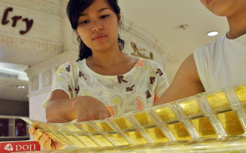 Mức tồn dư 200 lượng vàng cho thấy, nguồn vàng đấu thầu từ Ngân hàng Nhà nước tiếp tục được thị trường hấp thụ tốt. 