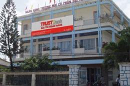 Một chi nhánh của TrustBank.