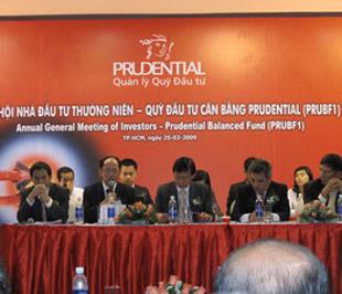 Công ty Quản lý quỹ Prudential Việt Nam công bố ông Tse Hok Hoi được bổ nhiệm Quyền Tổng giám đốc thay cho ông Phạm Ngọc Bích kể từ ngày 6/5/2009 cho đến khi tìm được nhân dự đáp ứng đủ điều kiện theo quy định của pháp luật để thay thế.