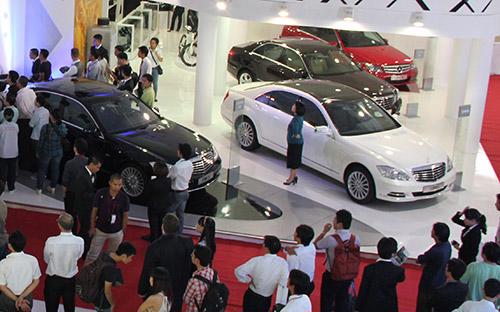 Những thay đổi trong top 10 xe bán chạy nửa đầu năm nay, có lẽ sẽ là một
 gợi ý đáng lưu tâm đối với các hãng xe trong chiến lược sản phẩm tại 
thị trường ôtô Việt Nam.
