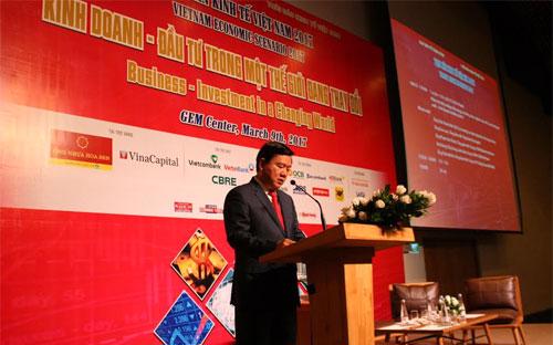 Bí thư Thành ủy Tp.HCM Đinh La Thăng phát biểu tại hội thảo.