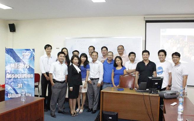 Sự lớn mạnh không ngừng của cộng đồng cựu học viên thạc sỹ Bolton đã được được đánh dấu bằng sự ra đời của Hội Thạc sỹ trường Đại học Bolton.