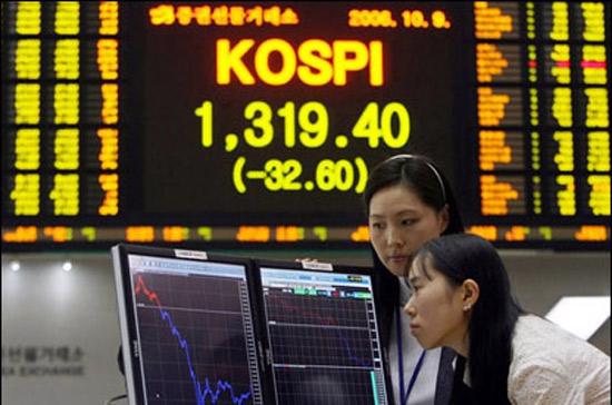 Thị trường chứng khoán Hàn Quốc chao đảo.