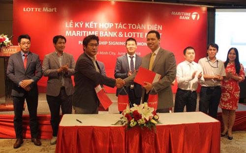 Maritime Bank sẽ cung cấp đầy đủ các dịch vụ tài chính cá nhân và doanh nghiệp nhằm đảm bảo hỗ trợ sự phát triển nhanh, mạnh của Lotte Mart tại Việt Nam.
