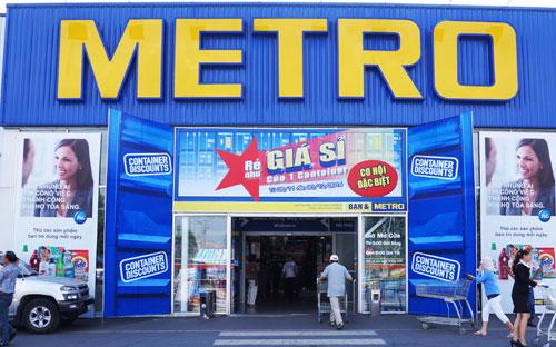Metro hiện có 19 trung tâm bán buôn và một số bất động sản tại Việt Nam.<br>