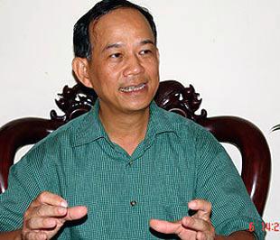 TS. Nguyễn Minh Phong.