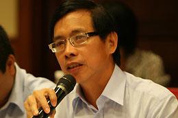 Ông Phan Minh Tuấn trao đổi thông tin tại buổi tọa đàm - Ảnh: Quang Phúc.