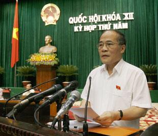 Phó thủ tướng Nguyễn Sinh Hùng: Phải làm từng dự án bauxite thì mới tốt được - Ảnh: TTXVN.