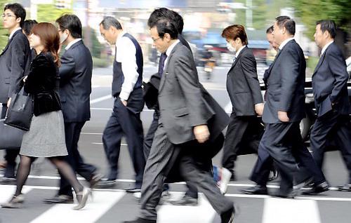 Một số cơ quan chính phủ ở Tokyo bắt đầu làm việc lúc 7h30 hoặc 8h30 sáng và giờ làm việc kết thúc lúc 17h chiều để giúp nhân viên có thêm thời gian cho gia đình và bản thân - Ảnh: Japan Today.