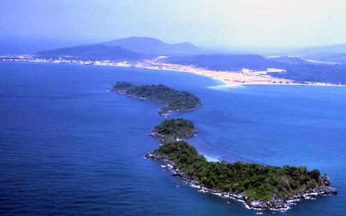 Một góc huyện đảo Phú Quốc. Trong giai đoạn 2005 - 2012, Phú Quốc đã thu hút được 219 dự án trong 
các khu quy hoạch với tổng diện tích 10.470 ha, với số vốn hàng trăm ngàn
 tỷ đồng.