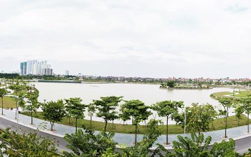 <div>Dự án tọa lạc tại 232 - 234 Phạm Văn Đồng và nằm trong quần thể khu đô thị Thành phố Giao Lưu nổi bật phía Tây Hà Nội.</div>
