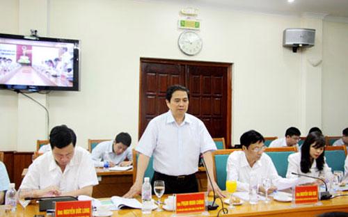 Ông Phạm Minh Chính, Bí thư Tỉnh ủy phát biểu tại buổi làm việc với liên danh Amata - Tuần Châu.