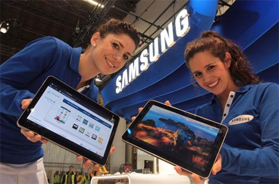 Apple cáo buộc Samsung "nhái" thiết kế các sản phẩm máy tính bảng và điện thoại thông minh của họ.