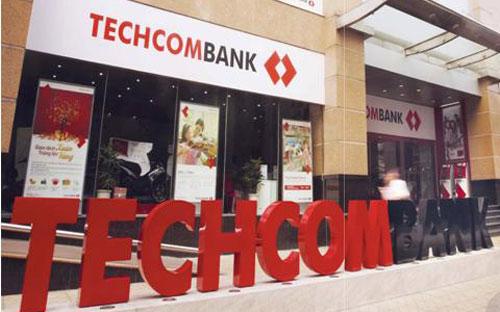 Techcombank tiếp tục duy trì nền tảng huy động vốn và dịch vụ cá nhân vững mạnh, đồng thời giới thiệu những sản phẩm mới cho khách hàng.